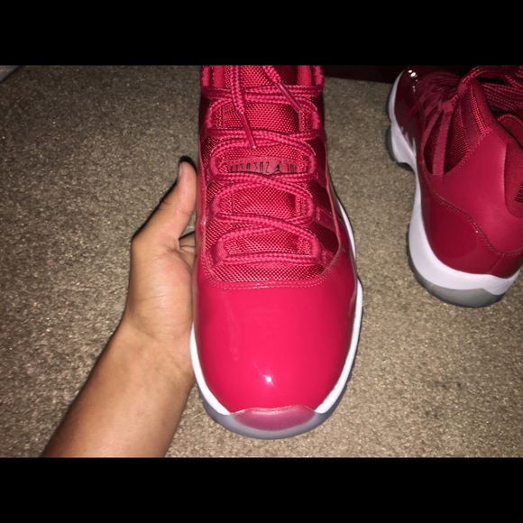 Air Jordan 11 Gym Red main image 2